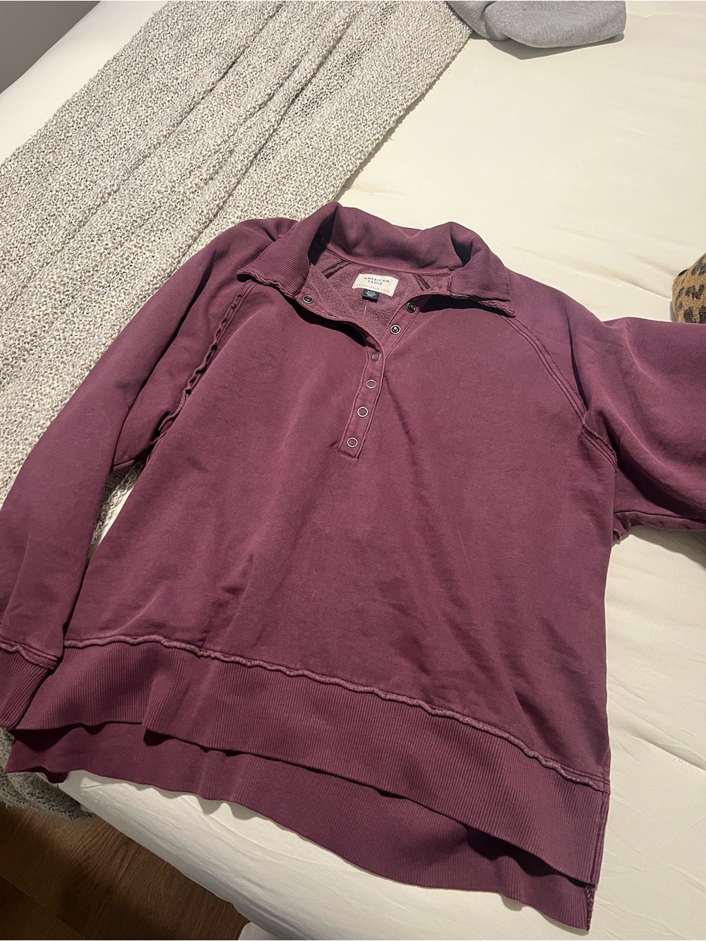 American Eagle Sweatshirt
